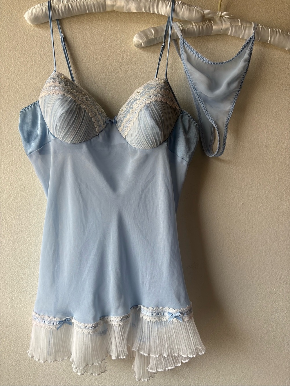 Cinema Etoile Light Blue Lace-Trim Pearl Chemise Matching Set Lingerie Pajama